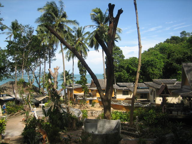 beautiful Thai resort - free image