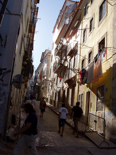 european city life - free image