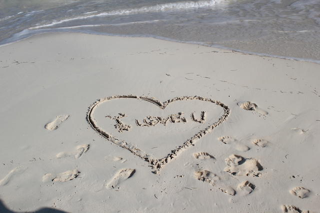 love expression - free image